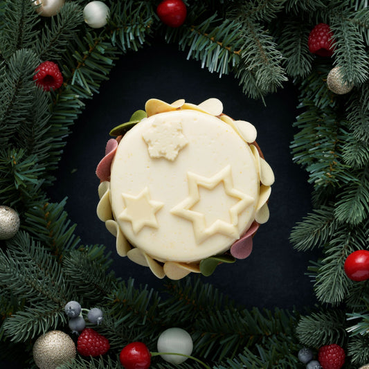 【お届け時期：12月20日～12月25日】クリスマスタルト　レモン風味ホワイトチョコレート