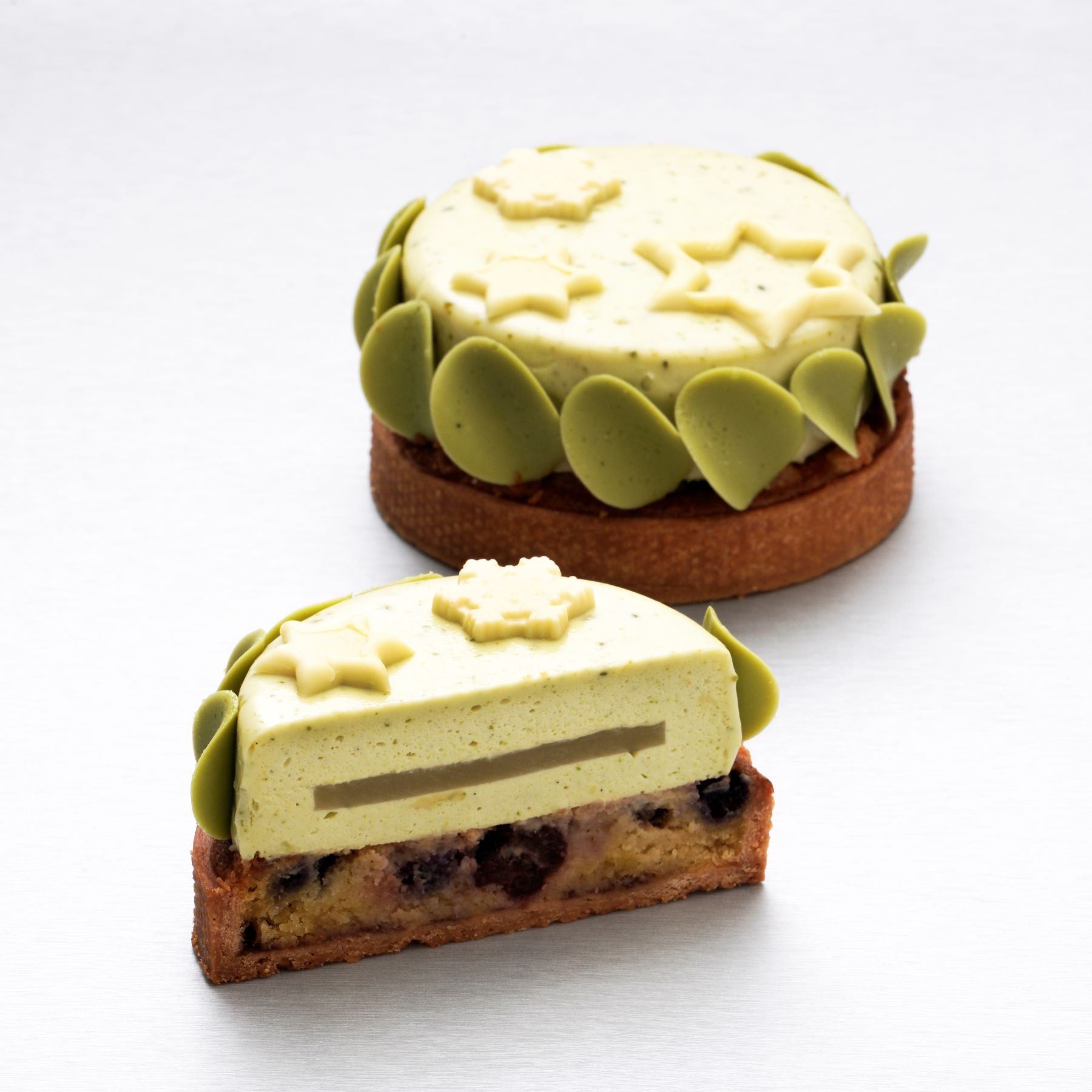 クリスマス☆ひよこタルト クリスマスケーキご予約受付中🎂/ 洋菓子三宿本店 🍓ピスタチオタルト